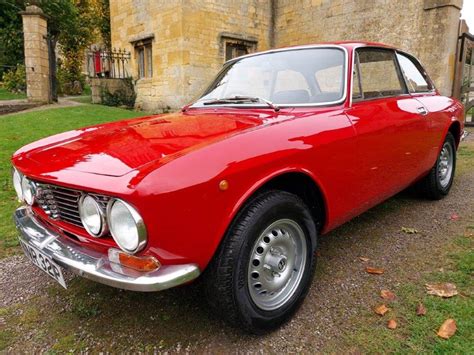 is alfa romeo 1976 junior deluxe a collector